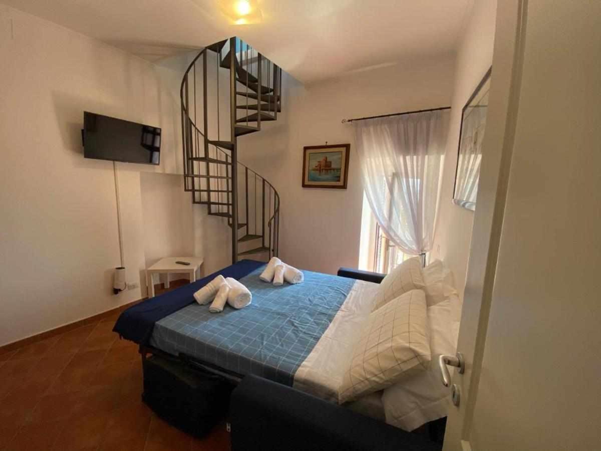 Appartamento Attico Medieval Sea View Nettuno Esterno foto
