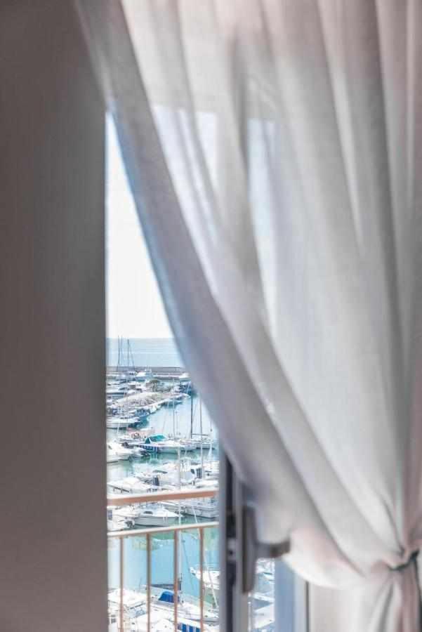 Appartamento Attico Medieval Sea View Nettuno Esterno foto