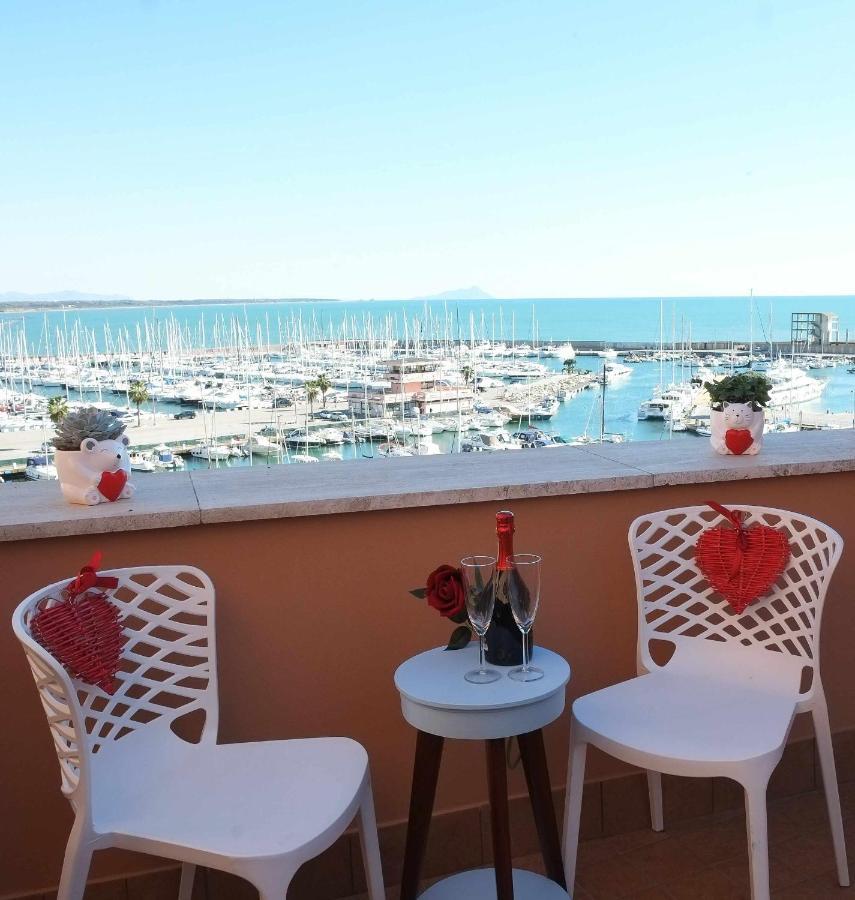Appartamento Attico Medieval Sea View Nettuno Esterno foto
