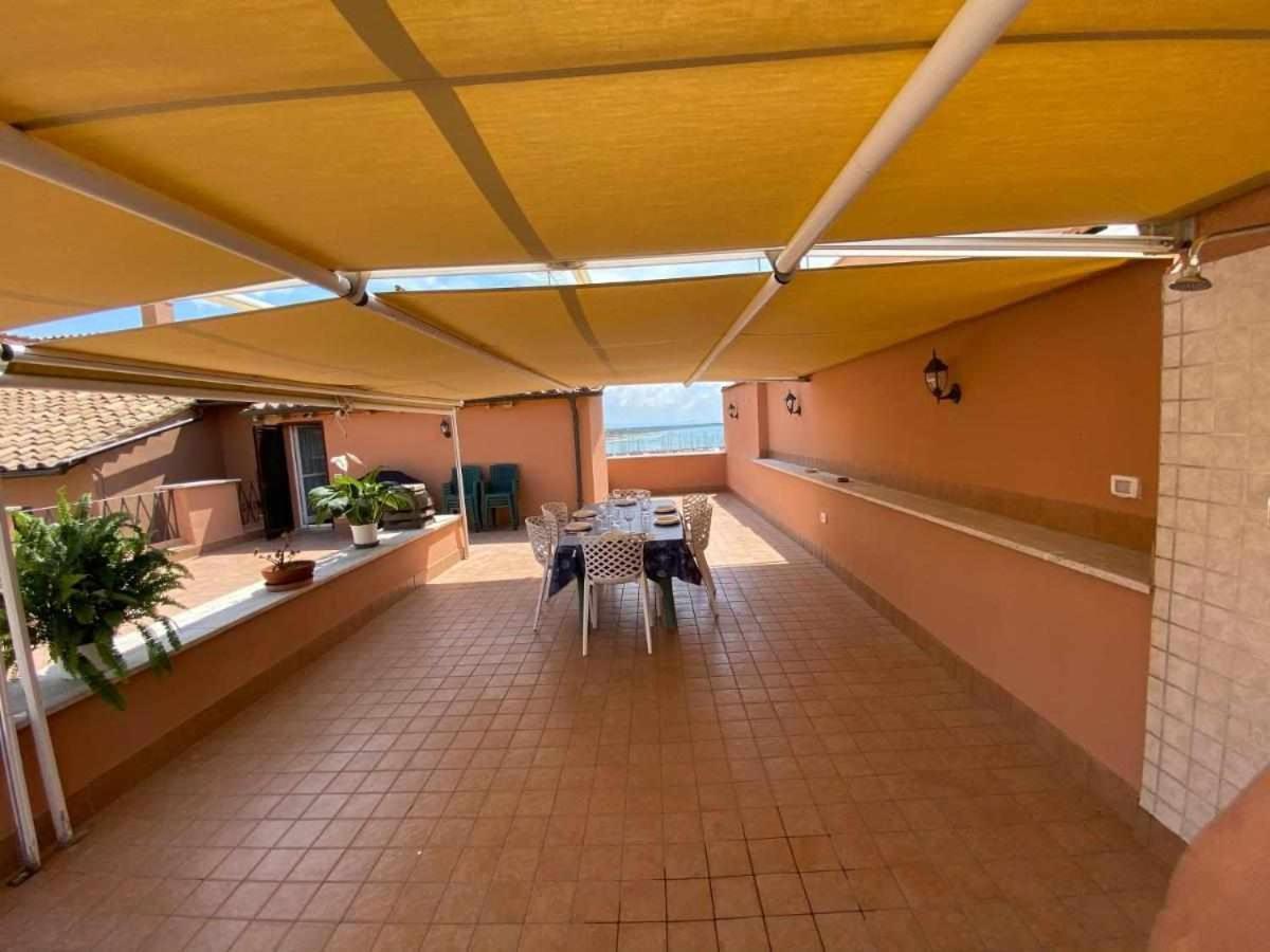 Appartamento Attico Medieval Sea View Nettuno Esterno foto