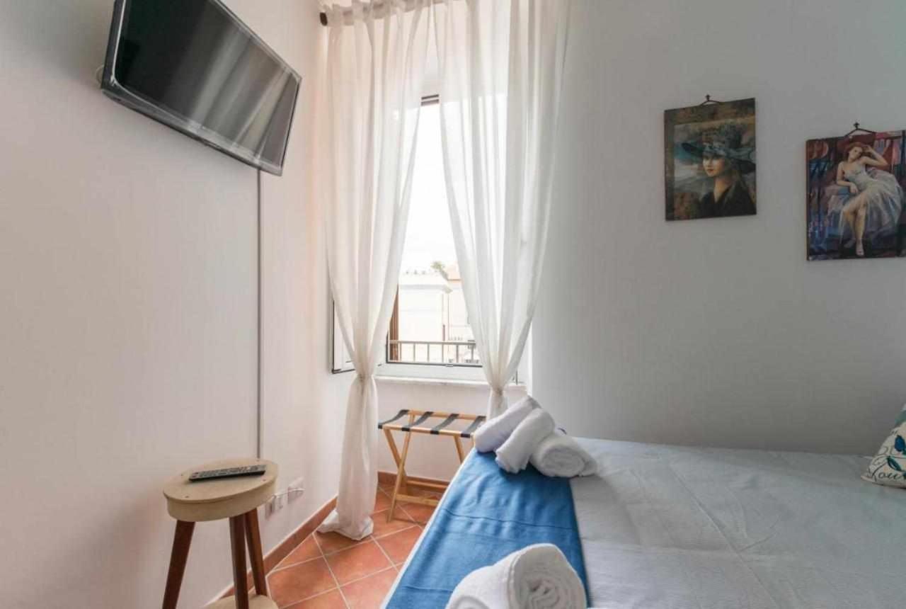 Appartamento Attico Medieval Sea View Nettuno Esterno foto